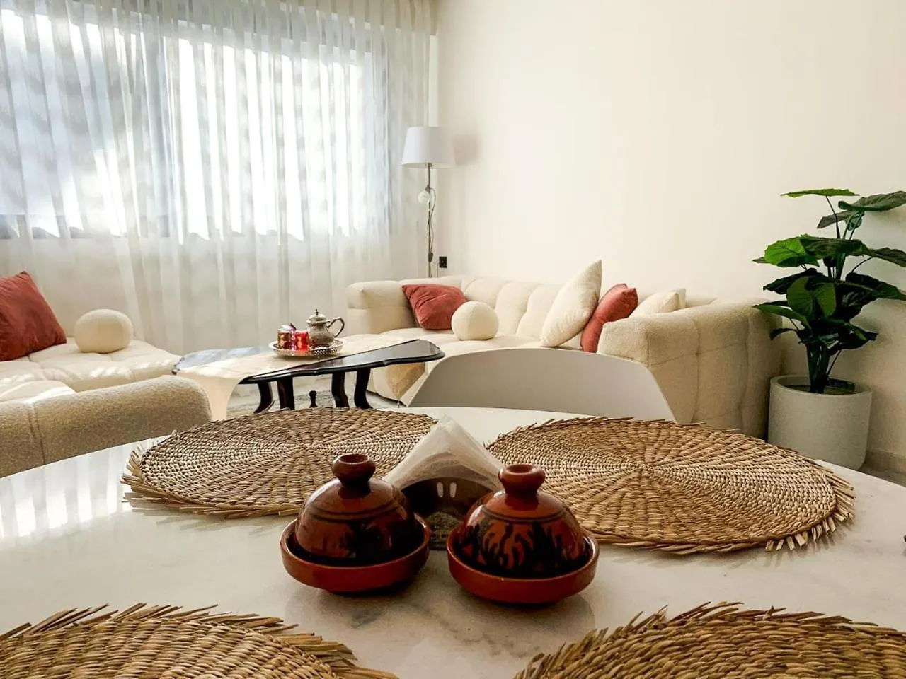 Appartement De Luxe Elegance Et Confort Au Coeur De Ville Agadir